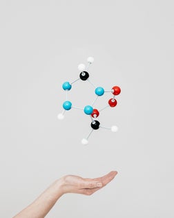 Floating molecule model.