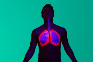 Ultraviolet diagram of lungs during inhalation