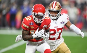 SPORTS-FBN-GREGORIAN-DYNASTY-COLUMN-1-KC