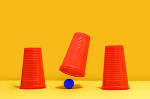 Cups and Ball Guessing Game (Shell Game)