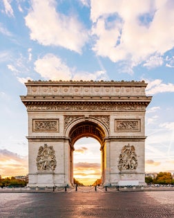 Arc de Triomphe at sunrise, Paris, France