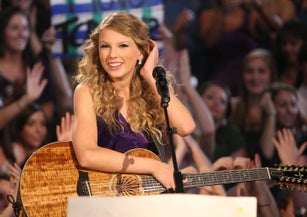 The 43rd Annual CMA Awards - Performances And Awards