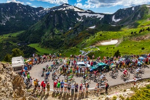 The Peloton in Mountains