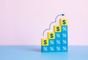 Money management with dollar appreciation.global crisis.business growth.