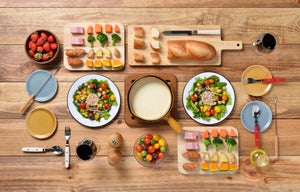 Cheese fondue knolling style