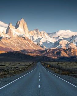 Road to El Chalten and Mt Fitz Roy, Patagonia, Argentina